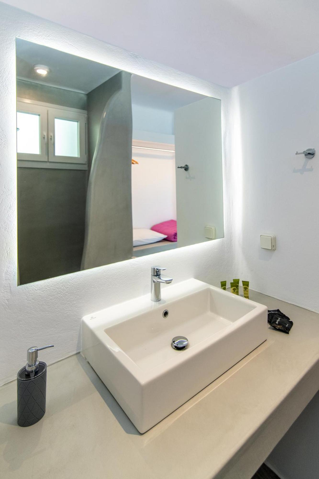 Parathyro Sto Aigaio 2 - Small Suites Tínos Zimmer foto