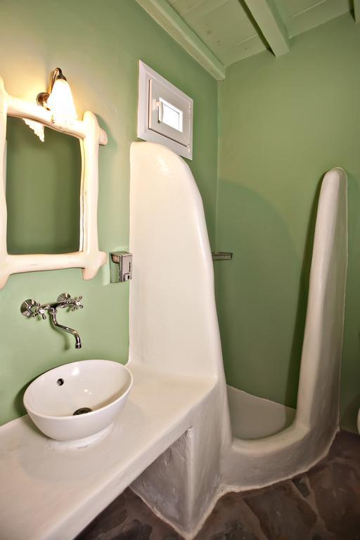 Parathyro Sto Aigaio 2 - Small Suites Tínos Zimmer foto